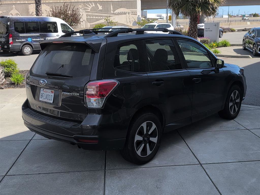 Used 2018 Subaru Forester 2.5i Premium image 5
