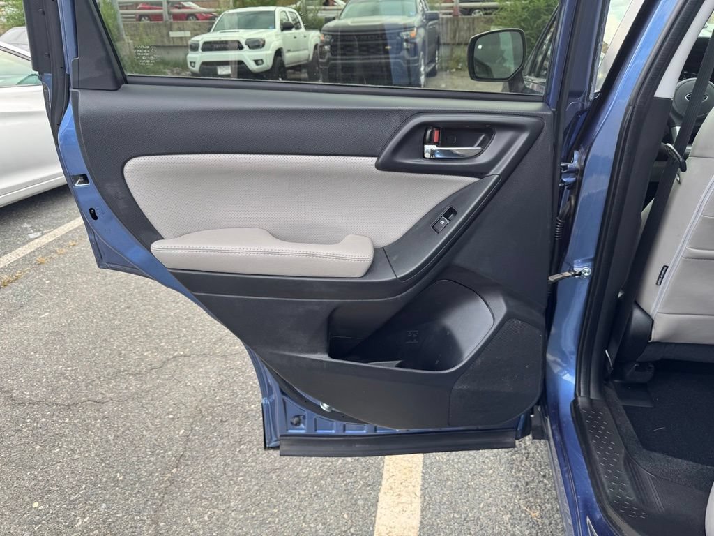 Used 2017 Subaru Forester 2.5i Limited w/ Popular Package #1 AWD/4WD image 13