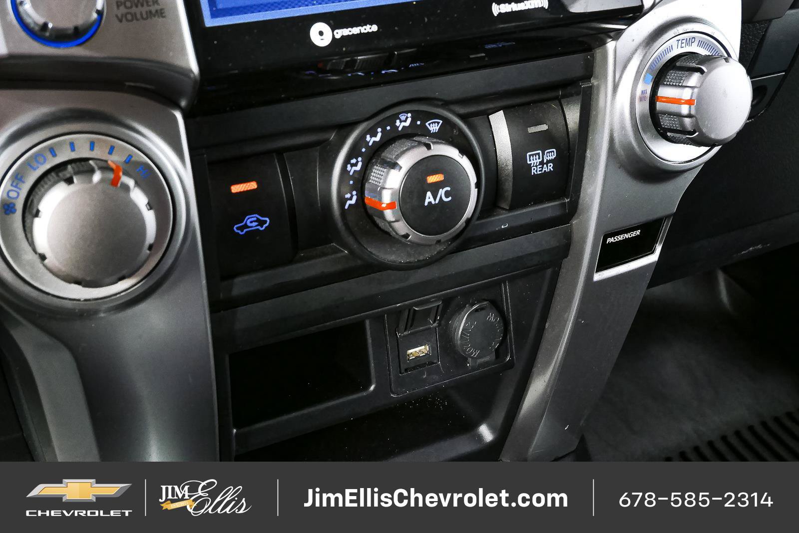 Used 2021 Toyota 4Runner SR5 AWD/4WD image 15