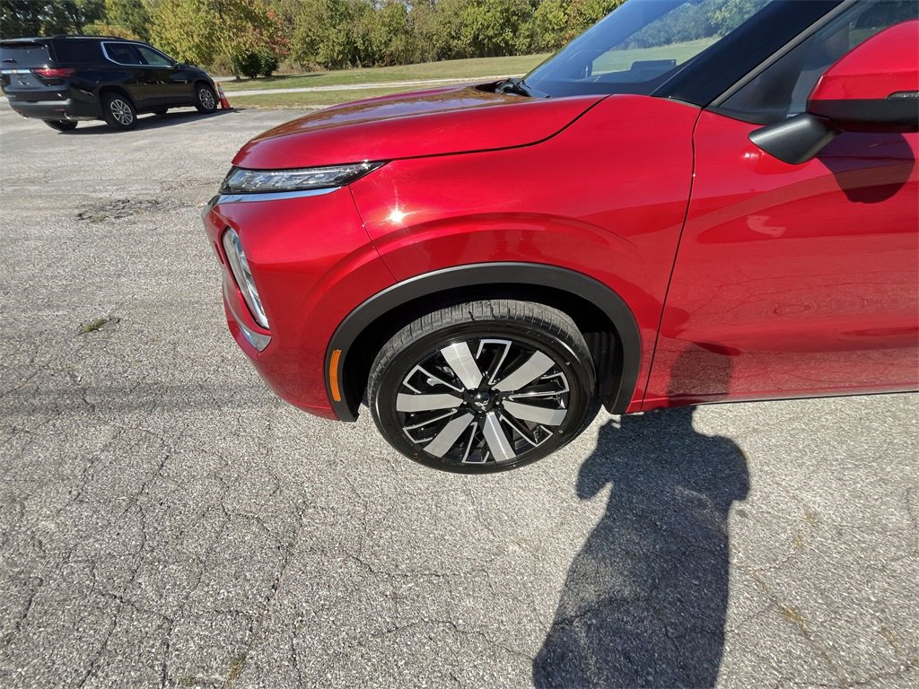 New 2025 Mitsubishi Outlander SEL image 10