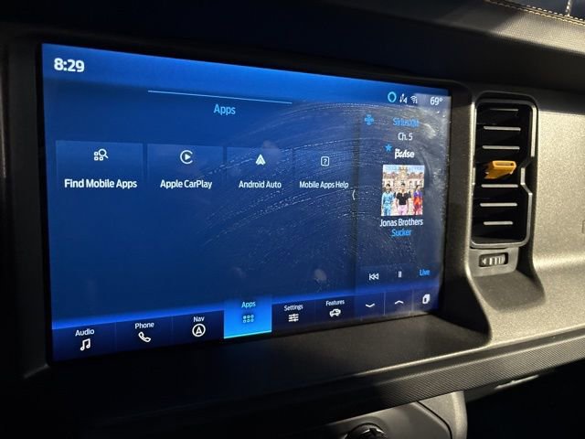 Used 2024 Ford Bronco Badlands image 17