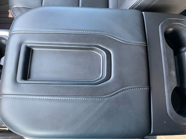 Used 2020 Chevrolet Silverado 1500 High Country image 19