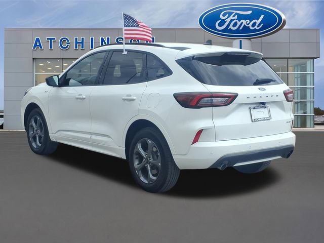 Certified 2024 Ford Escape ST-Line w/ Tech Pack #1 AWD/4WD image 8