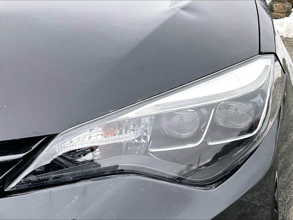 Used 2019 Toyota Corolla LE image 18