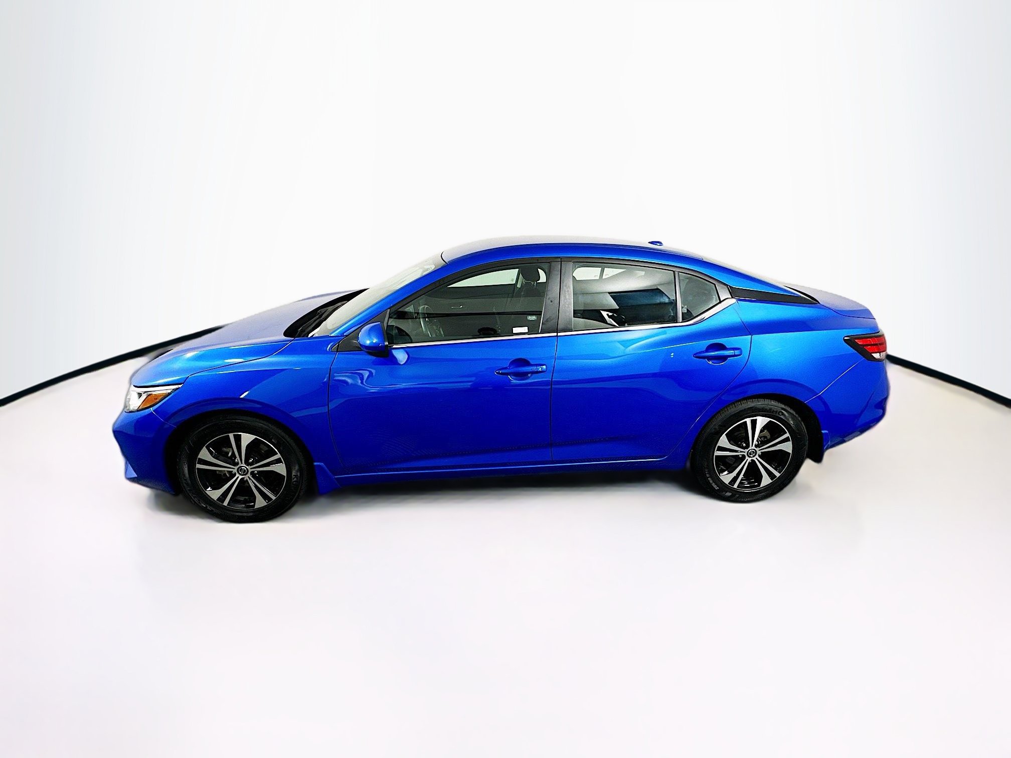 Used 2023 Nissan Sentra SV w/ All-Weather Package FWD image 4