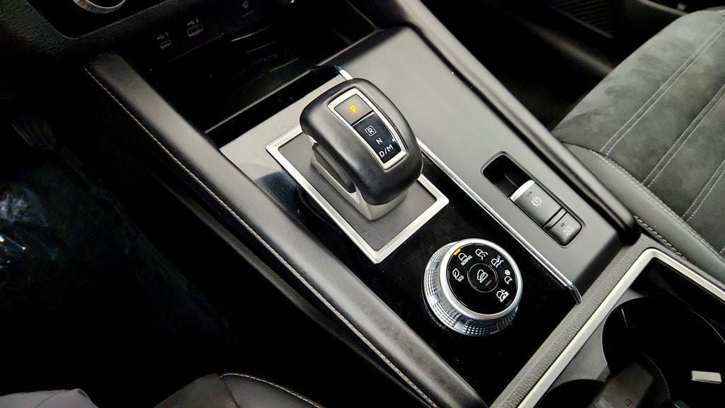 Used 2022 Mitsubishi Outlander SE AWD/4WD image 15