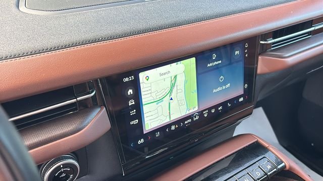 Used 2025 Lincoln Navigator Reserve AWD/4WD image 19