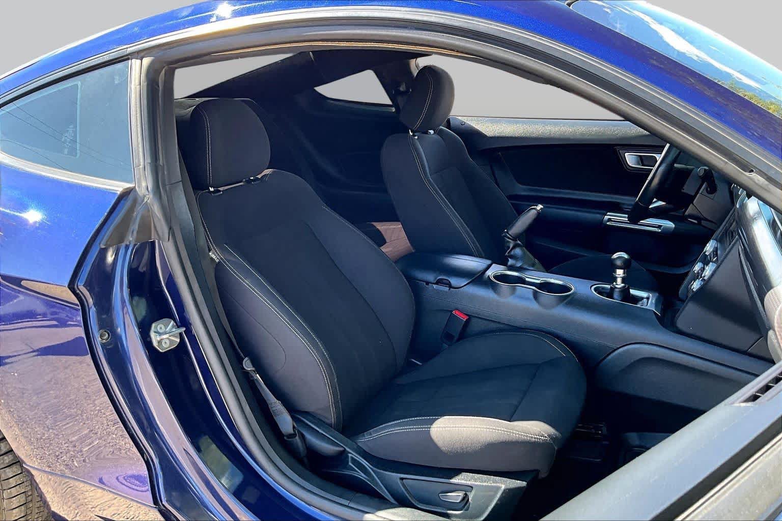 Used 2020 Ford Mustang GT w/ GT Performance Package RWD image 9
