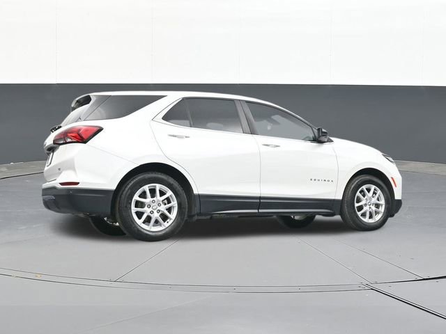 Used 2023 Chevrolet Equinox LT image 49