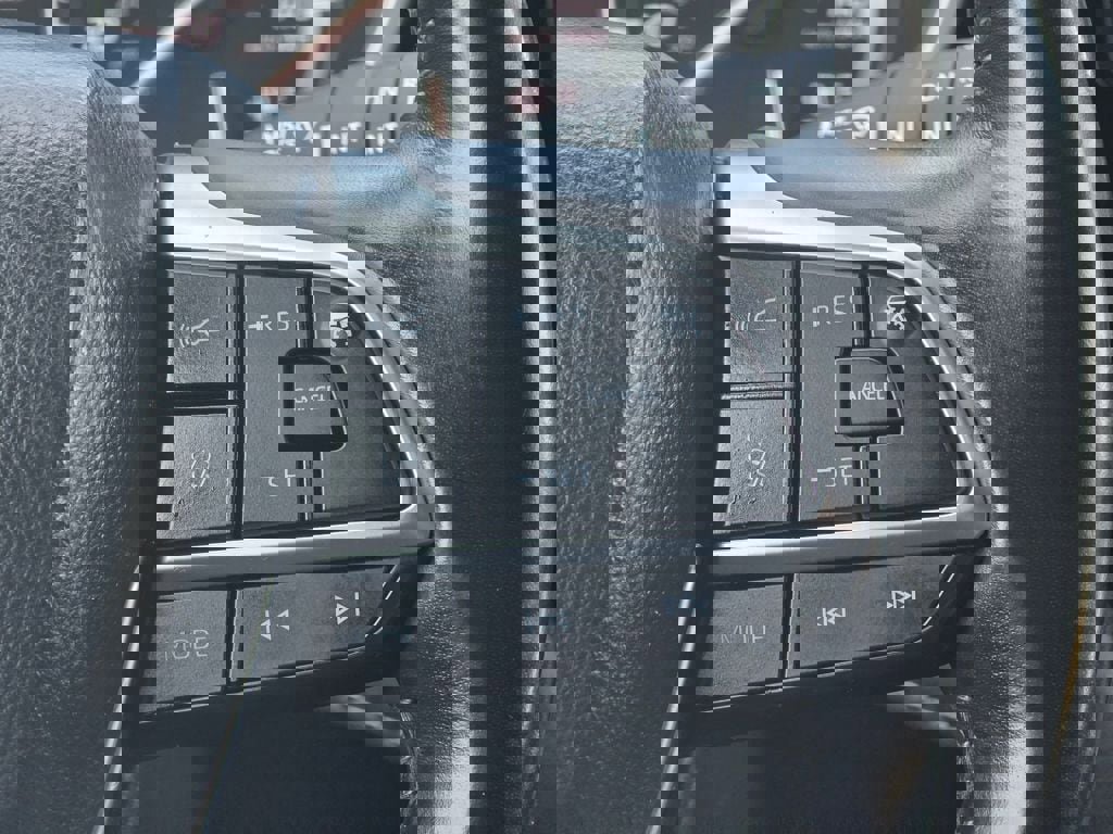 Used 2021 Toyota Highlander XSE image 21