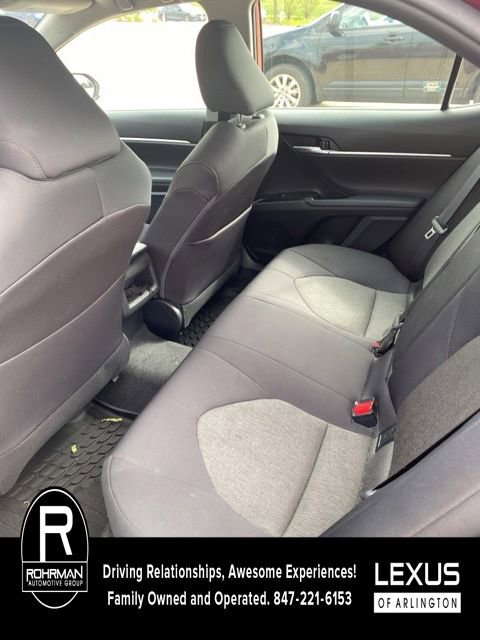 Used 2020 Toyota Camry LE FWD image 6