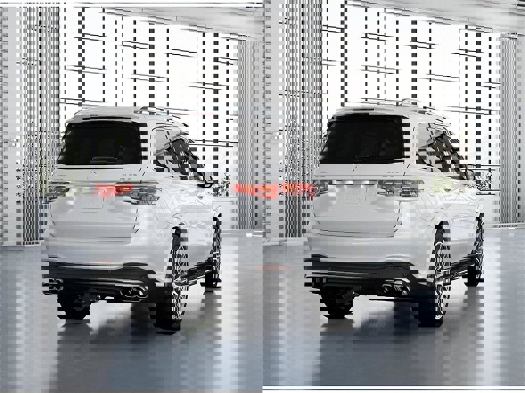 New 2026 Mercedes-Benz GLS 63 AMG 4MATIC image 23