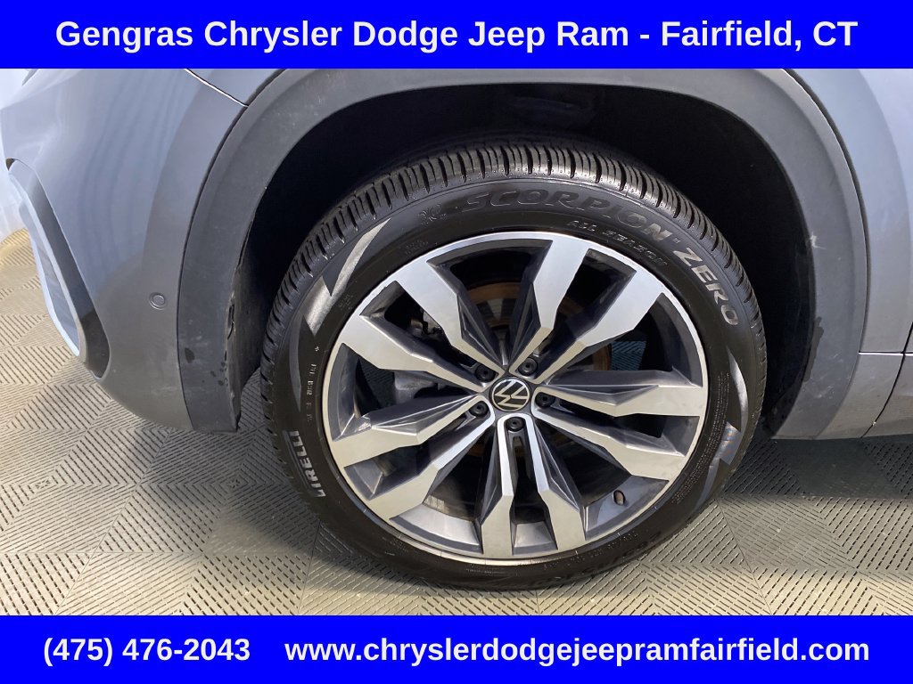 Used 2023 Volkswagen Atlas SEL Premium AWD/4WD image 48
