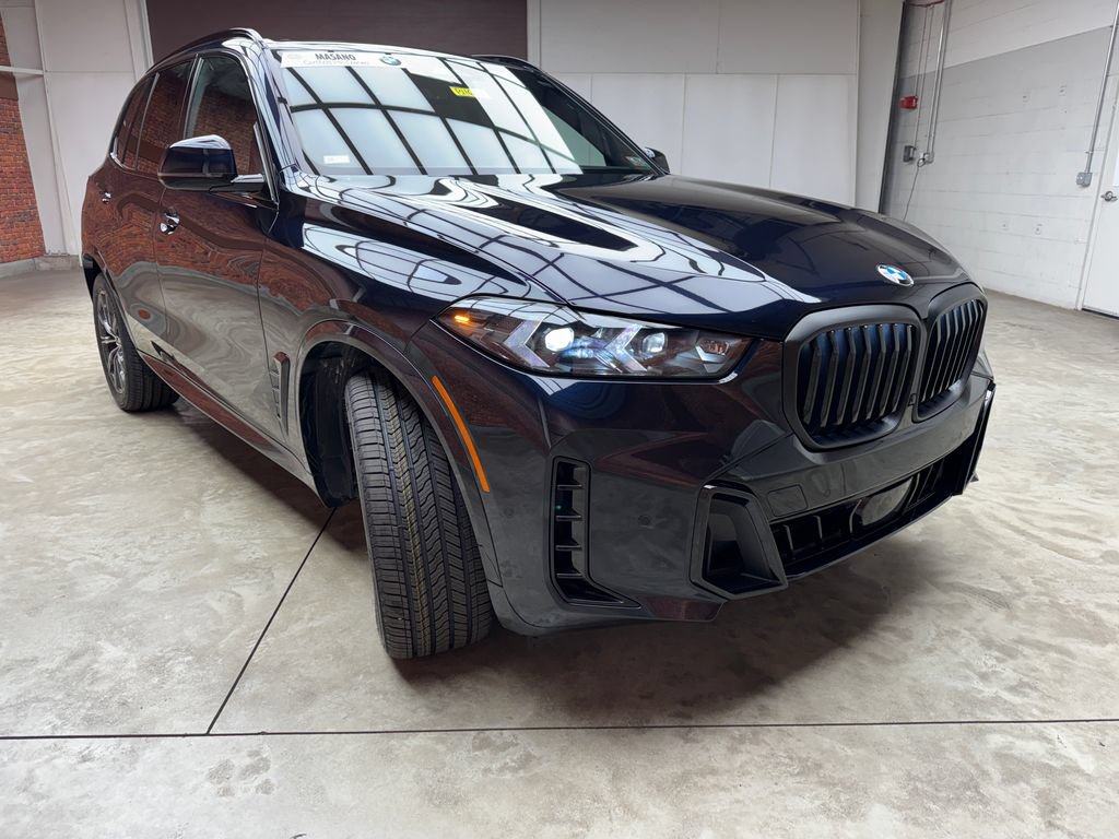 Certified 2024 BMW X5 xDrive40i w/ M Sport Package AWD/4WD image 6