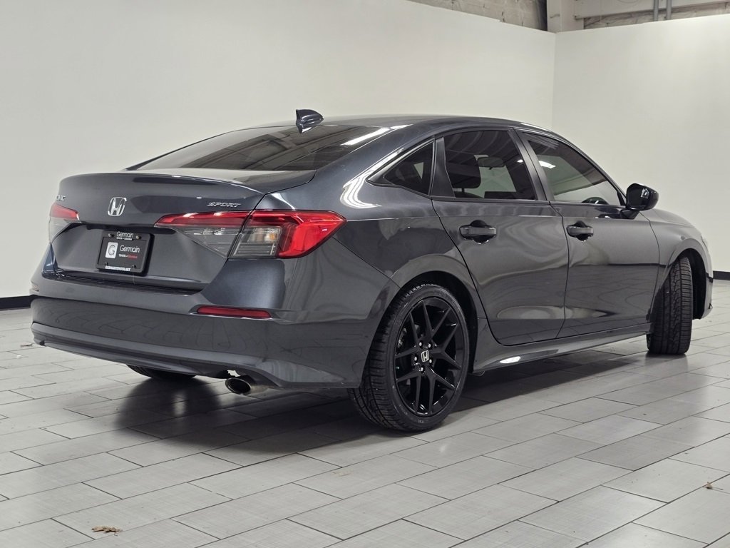 Used 2023 Honda Civic Sport image 15