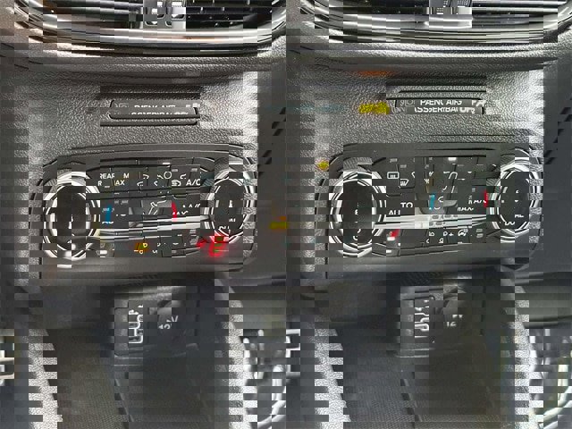 Certified 2024 Ford Escape ST-Line image 11