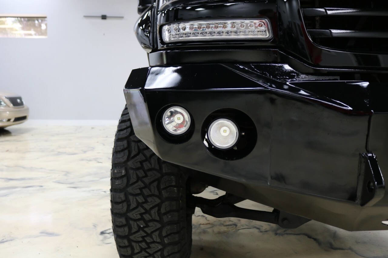 Used 2006 GMC Sierra 2500 SLT w/ Heavy-Duty Power Package image 6