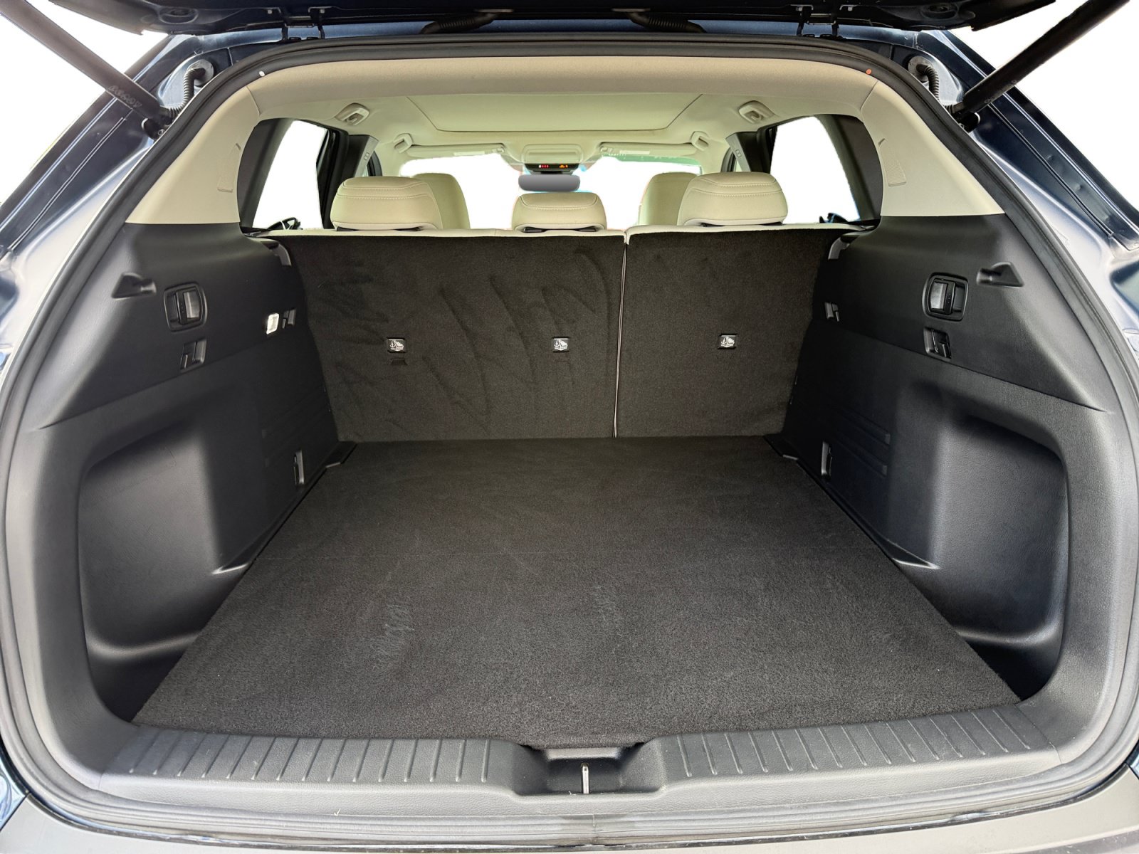 Certified 2026 MAZDA CX-50 AWD 2.5 S w/ Cargo Package image 17