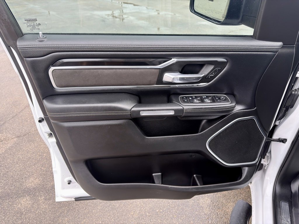 Used 2022 RAM 1500 Laramie w/ Sport Appearance Package image 27