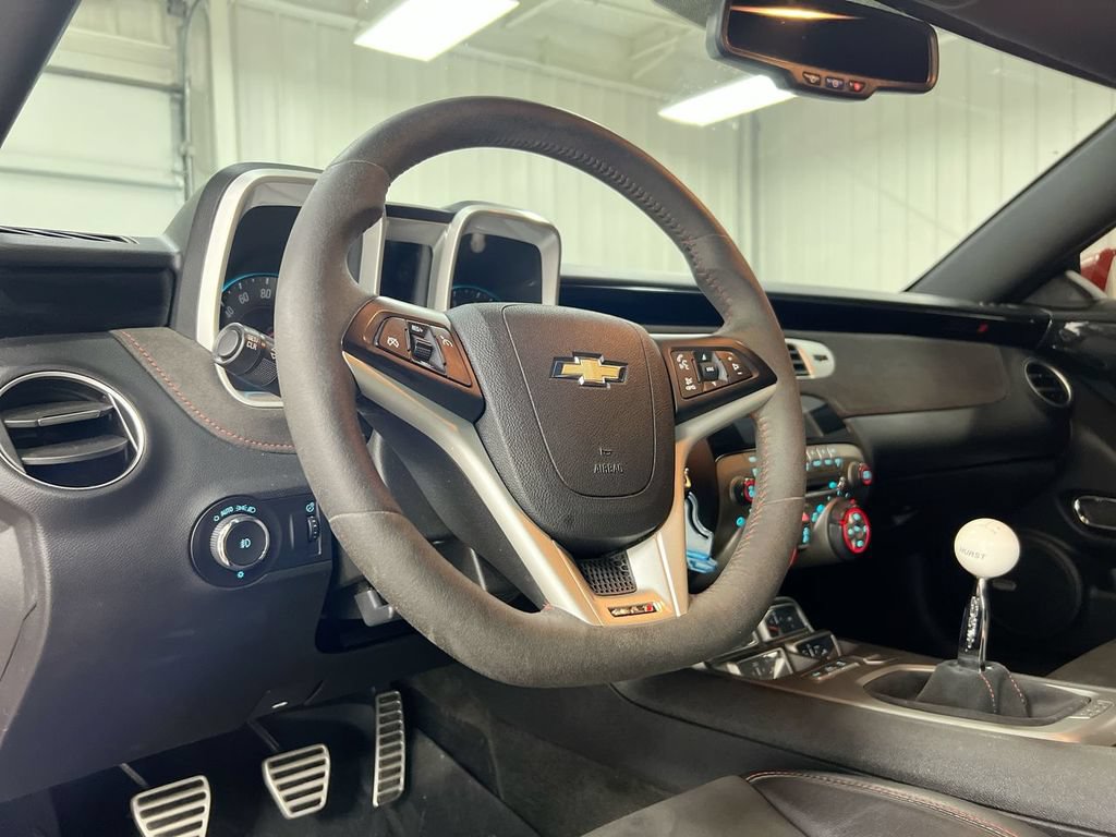 Used 2012 Chevrolet Camaro ZL1 RWD image 10