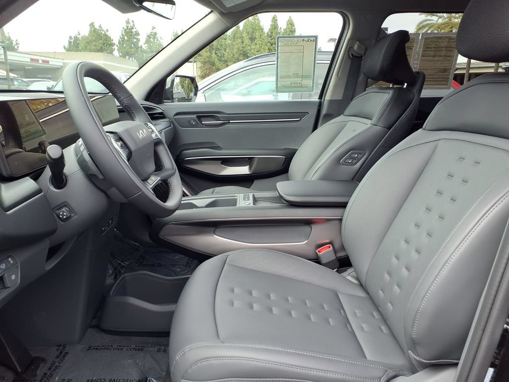Used 2026 Kia EV9 Wind AWD/4WD image 9