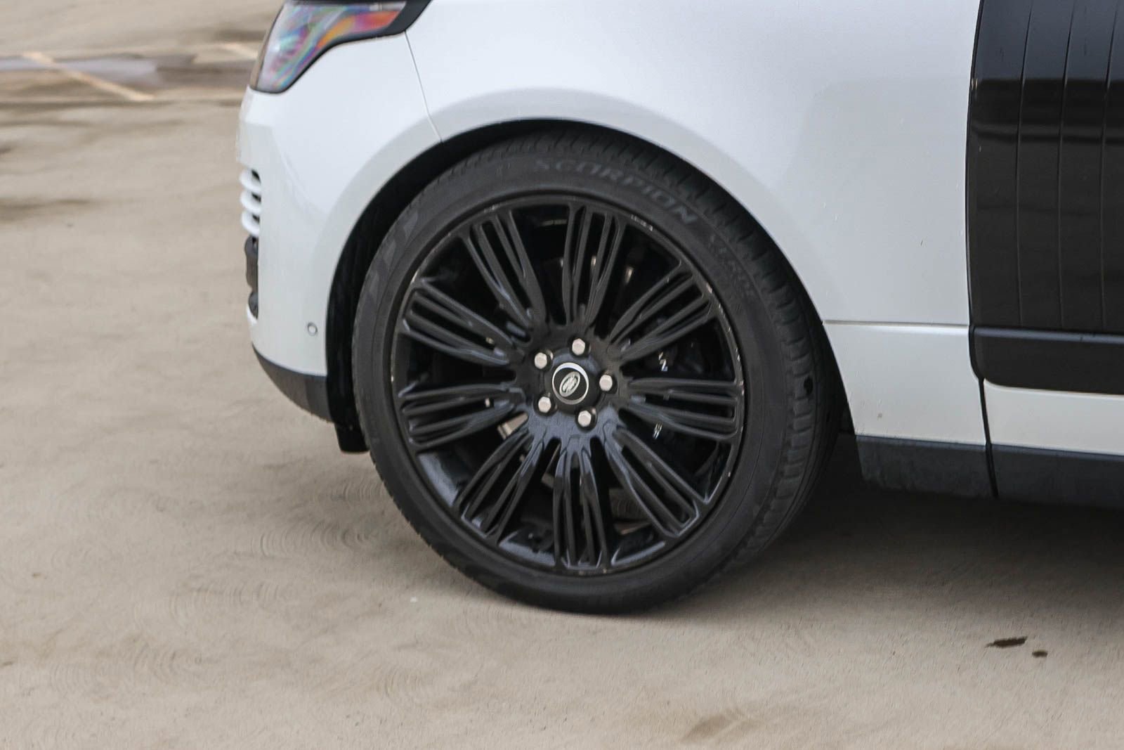 Used 2021 Land Rover Range Rover Westminster Edition image 9