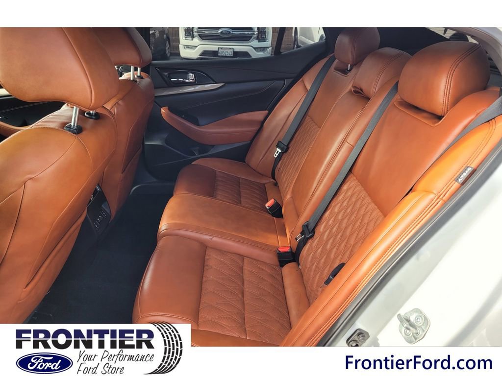 Used 2019 Nissan Maxima Platinum w/ Reserve Package image 11