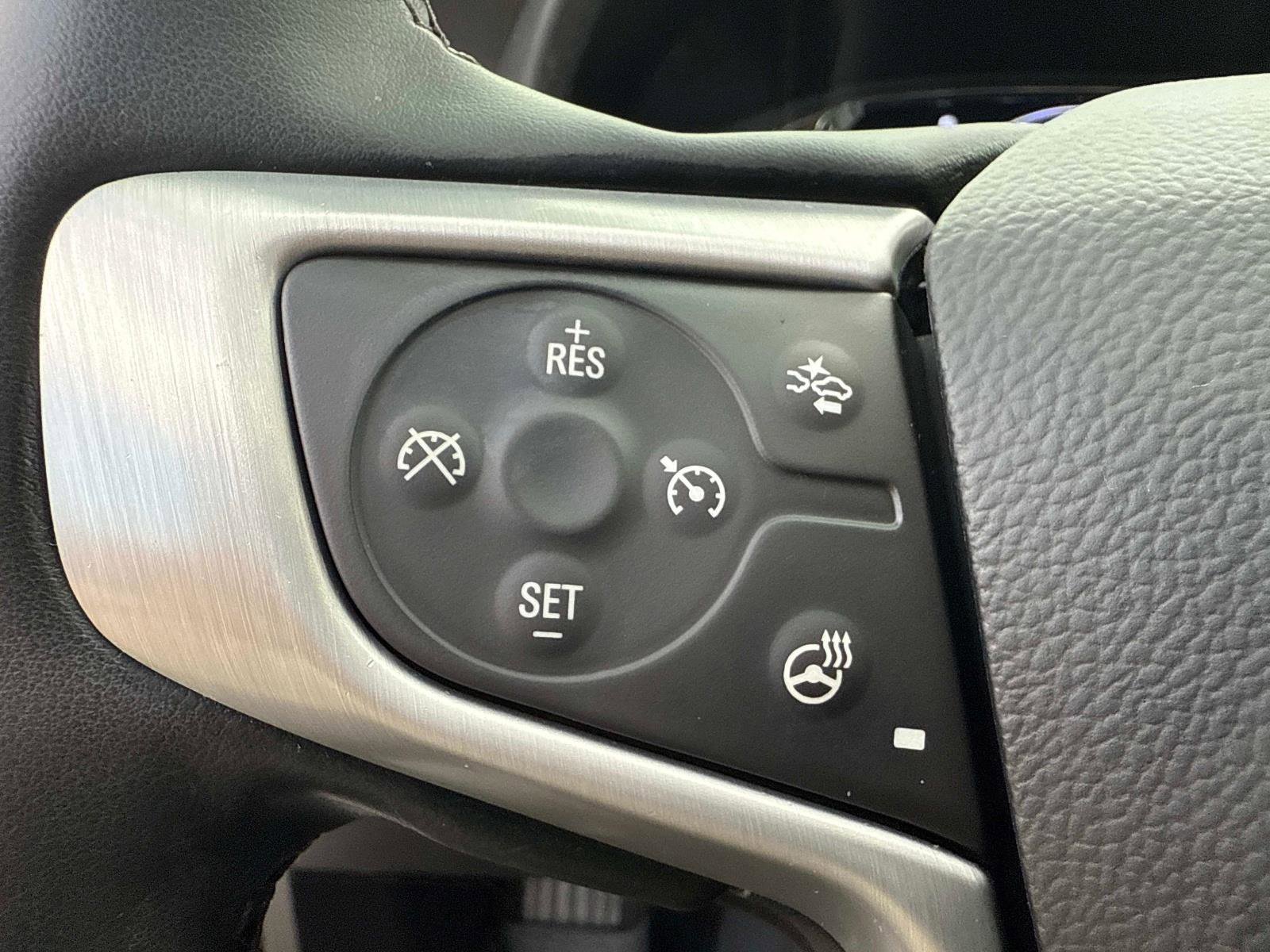 Used 2023 GMC Acadia SLT w/ Elevation Edition image 28