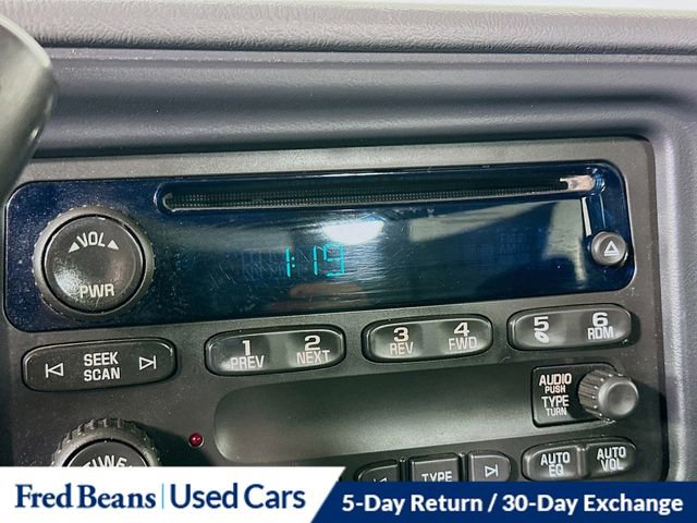 Used 2006 Chevrolet Silverado 2500 LT w/ Snow Plow Prep Package image 14