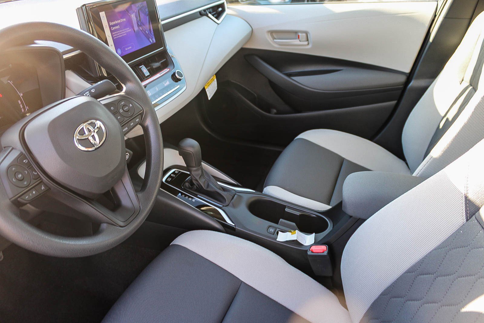 New 2026 Toyota Corolla LE FWD image 20