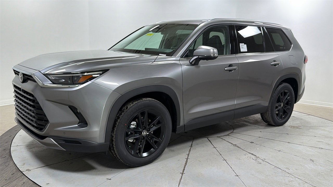 New 2026 Toyota Grand Highlander Limited image 1