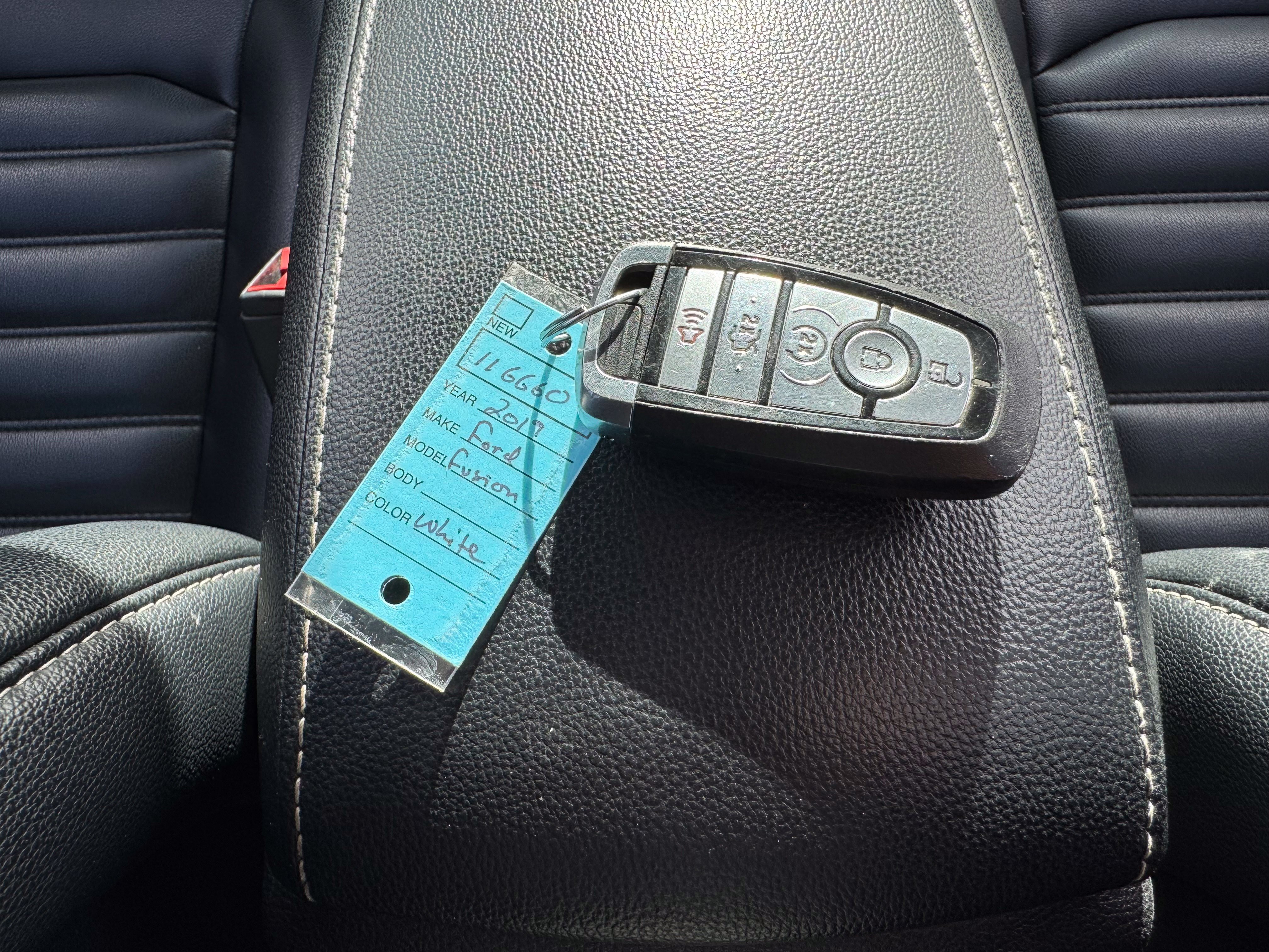 Used 2019 Ford Fusion SEL FWD image 45