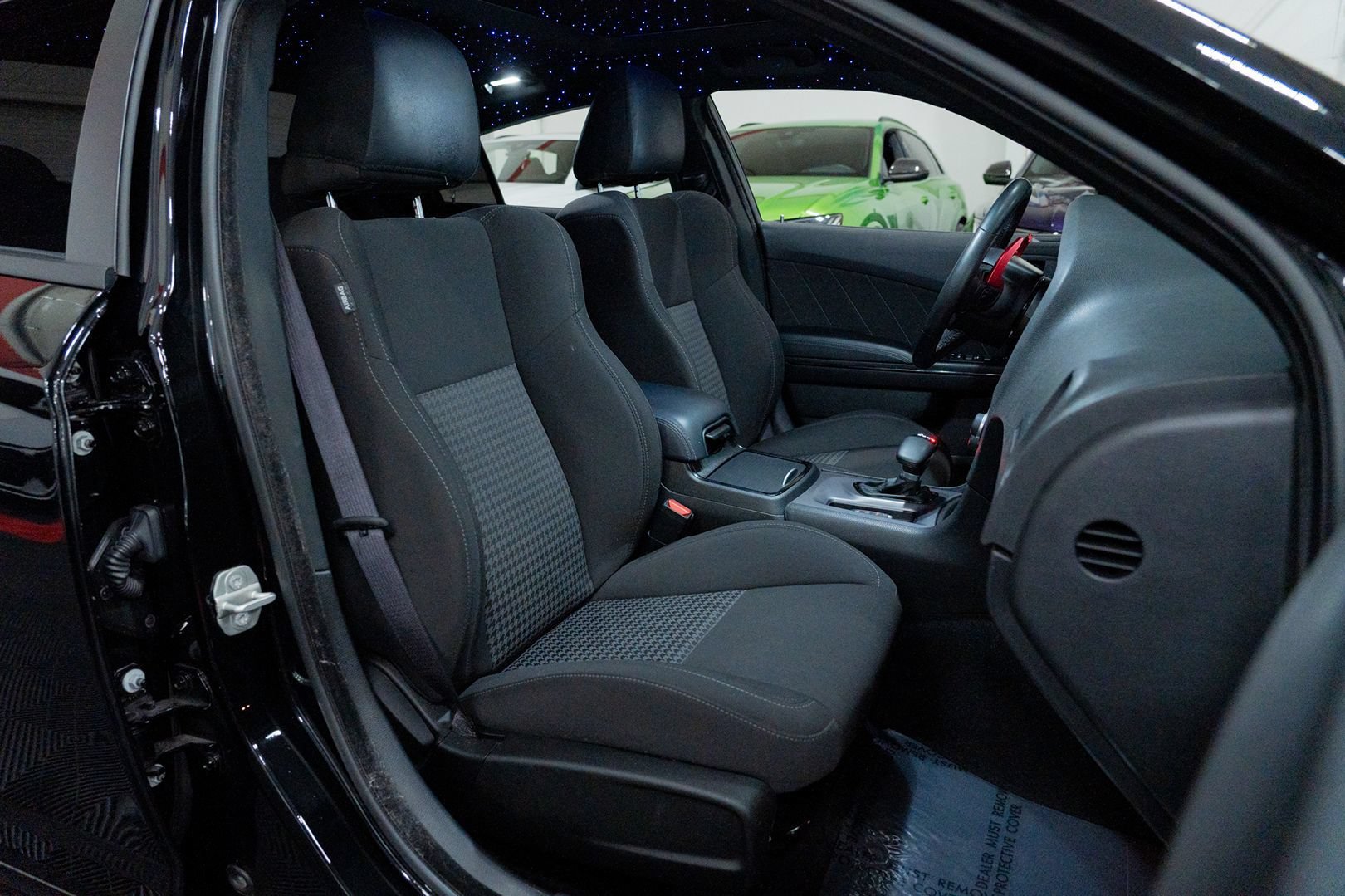 Used 2023 Dodge Charger R/T w/ Blacktop Package RWD image 28