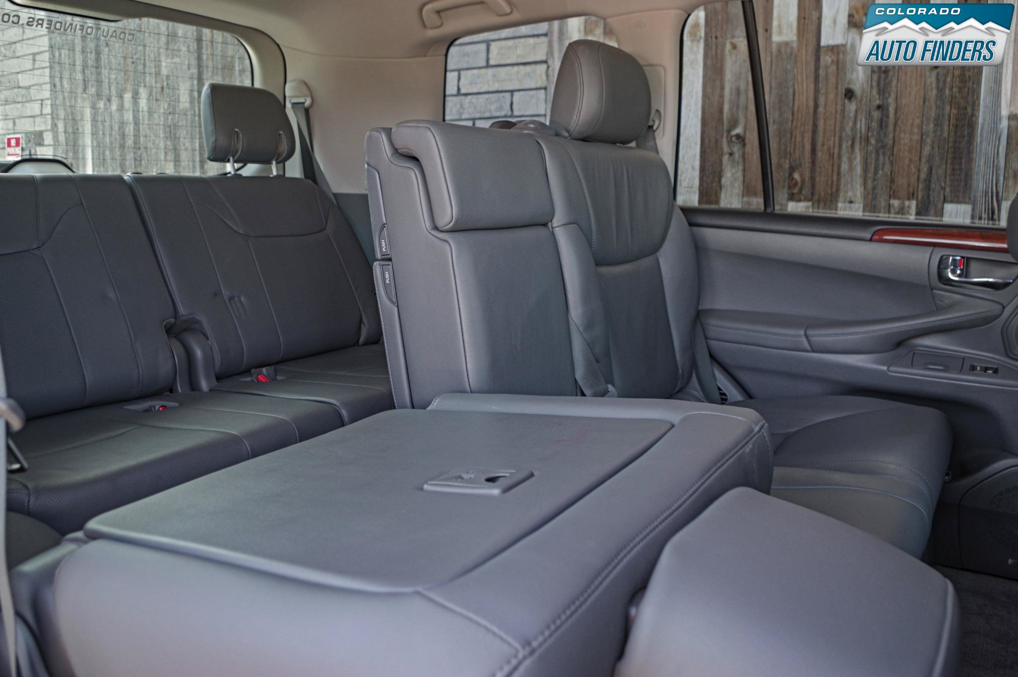 Used 2008 Lexus LX 570 4WD w/ Technology Pkg image 24