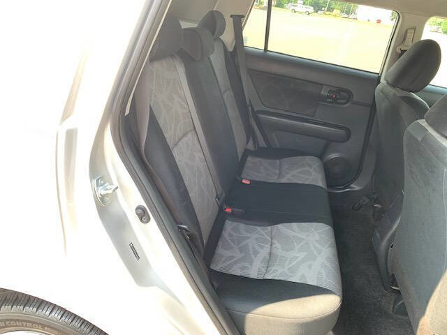 Used 2014 Scion xB Release Series 10.0 image 23