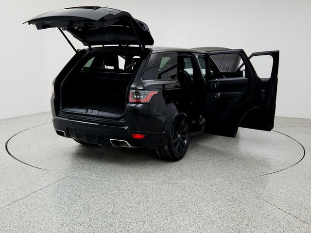 Used 2020 Land Rover Range Rover Sport HST image 11