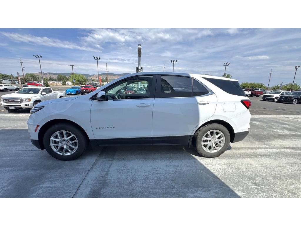 Used 2024 Chevrolet Equinox LT AWD/4WD image 4