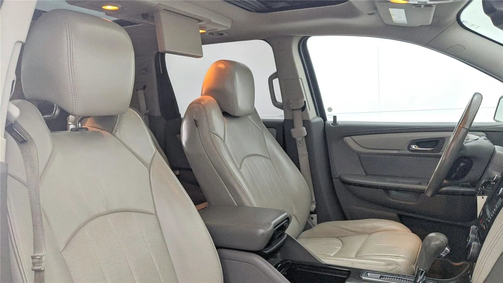 Used 2014 Chevrolet Traverse LTZ AWD/4WD image 30