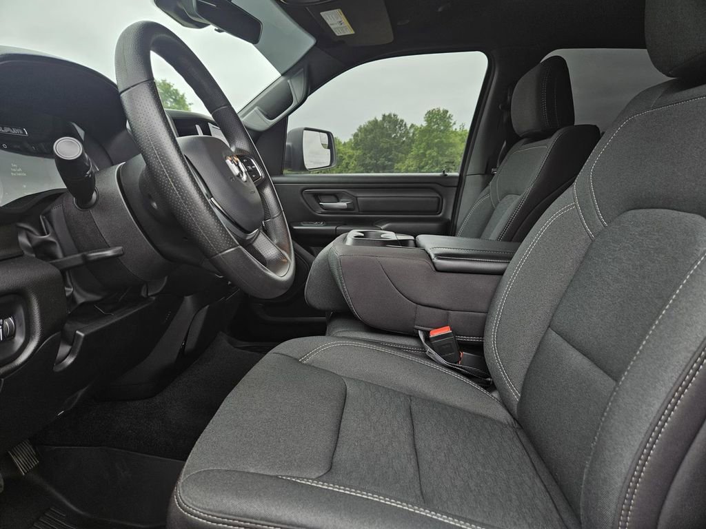 Used 2025 RAM 1500 Classic Warlock AWD/4WD image 11