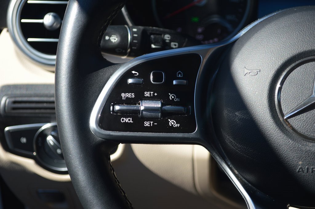 Used 2022 Mercedes-Benz GLC 300 image 15