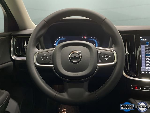 Used 2025 Volvo S60 B5 Core image 11