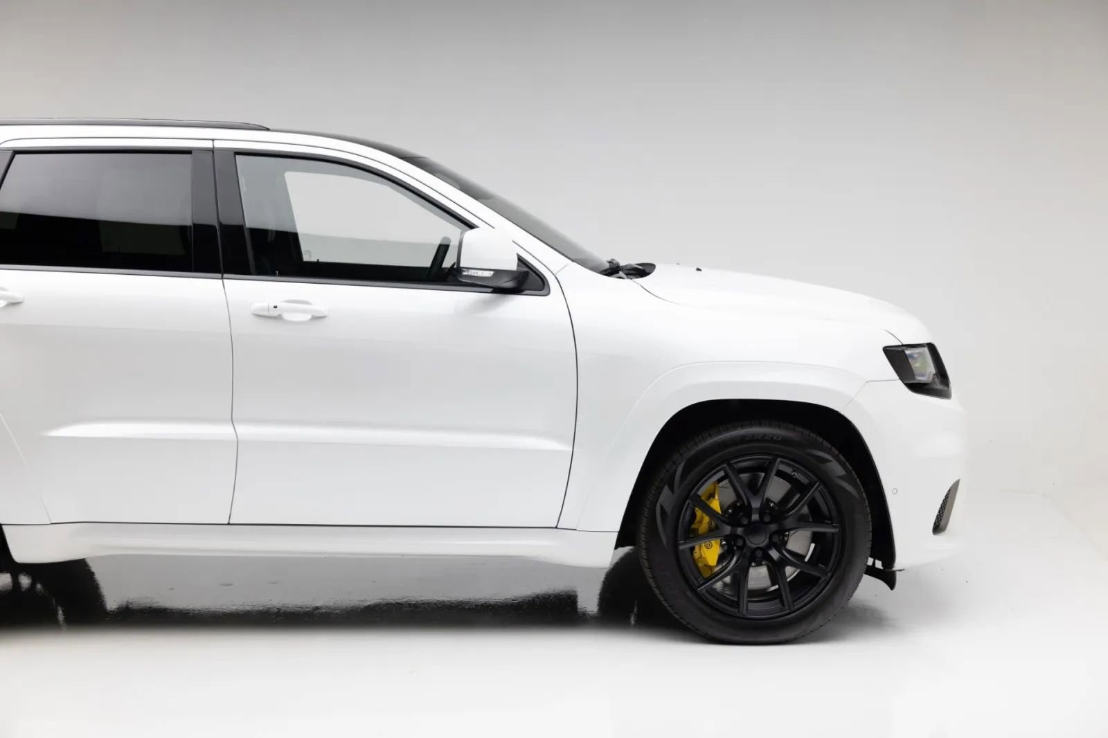 Used 2020 Jeep Grand Cherokee Trackhawk AWD/4WD image 23