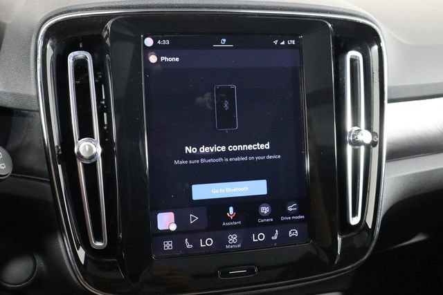 Used 2023 Volvo XC40 Recharge Plus AWD/4WD image 25