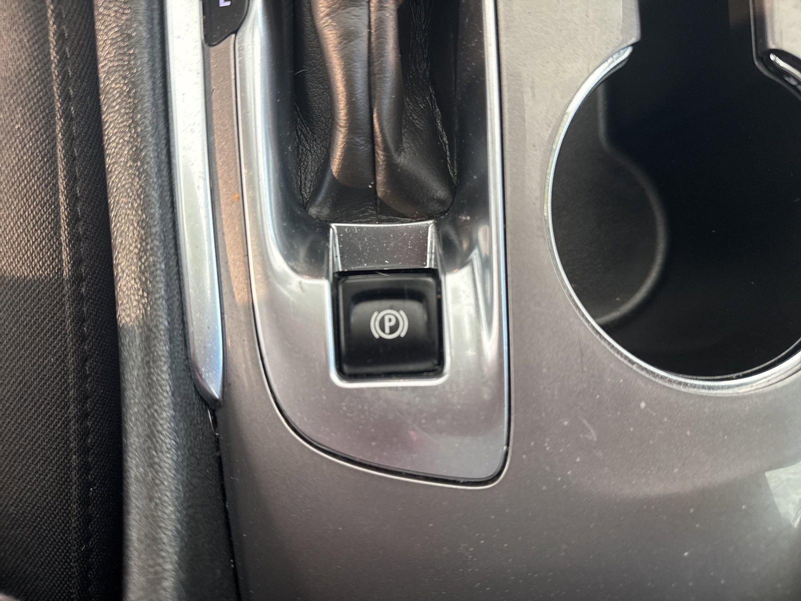 Used 2023 Chevrolet Malibu LT image 25