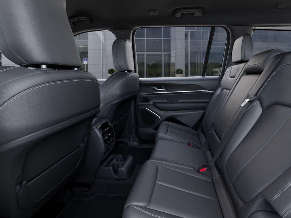 New 2026 Jeep Grand Cherokee L Limited AWD/4WD image 23