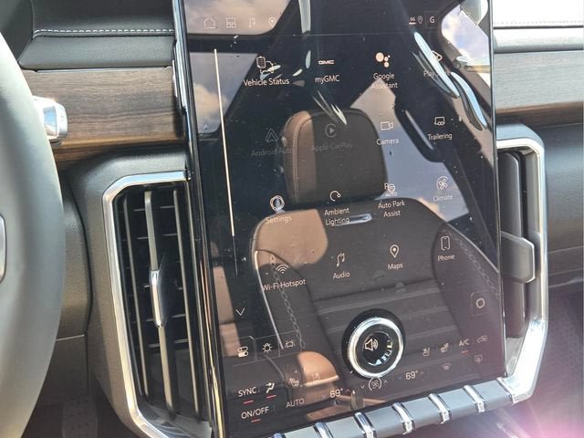 New 2026 GMC Acadia Denali Ultimate FWD image 26