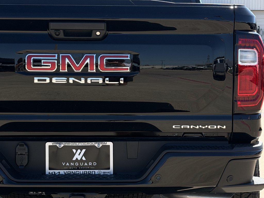 New 2026 GMC Canyon Denali AWD/4WD image 5
