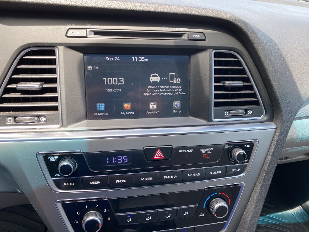 Used 2017 Hyundai Sonata SE FWD image 16