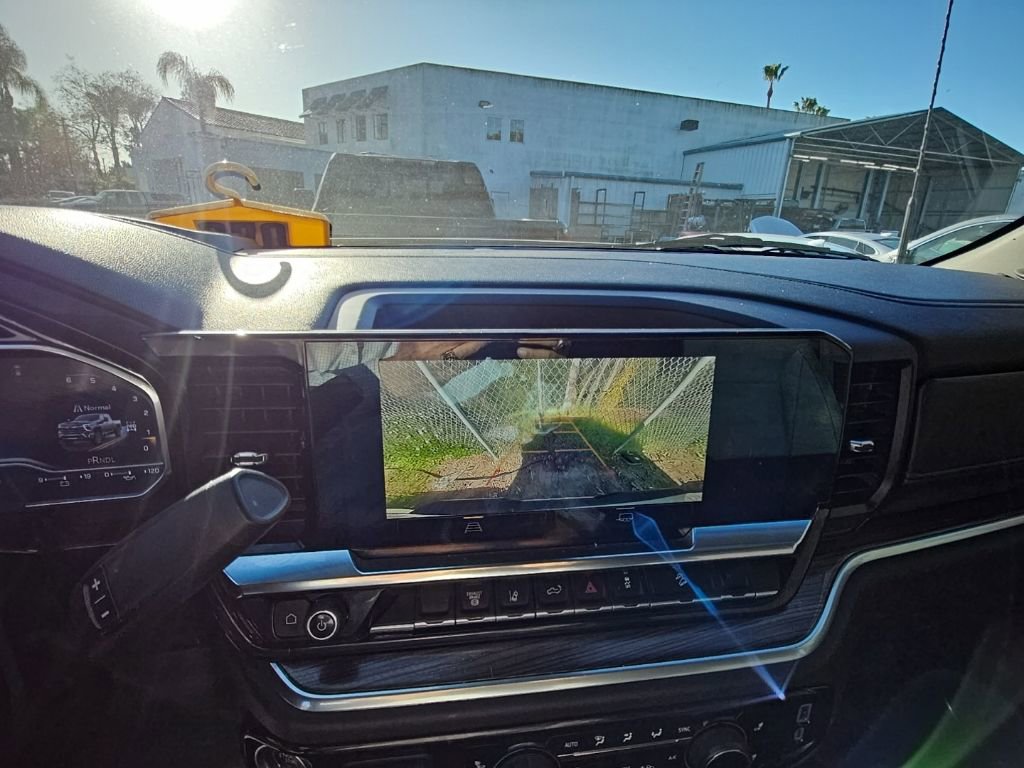 Used 2024 Chevrolet Silverado 2500 LT image 21