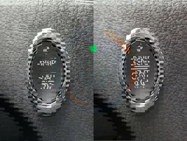 Used 2024 Ford Edge SE w/ Black Appearance Package AWD/4WD image 19